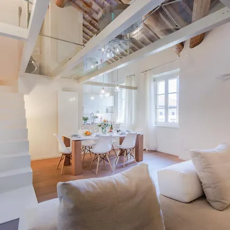 Apartamento Sabrina, Modern 3 Bedrooms With Elevator Lucca
